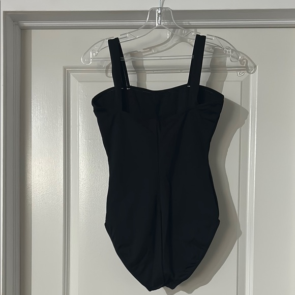 Mondor Dance Leotard - Picture 2 of 4